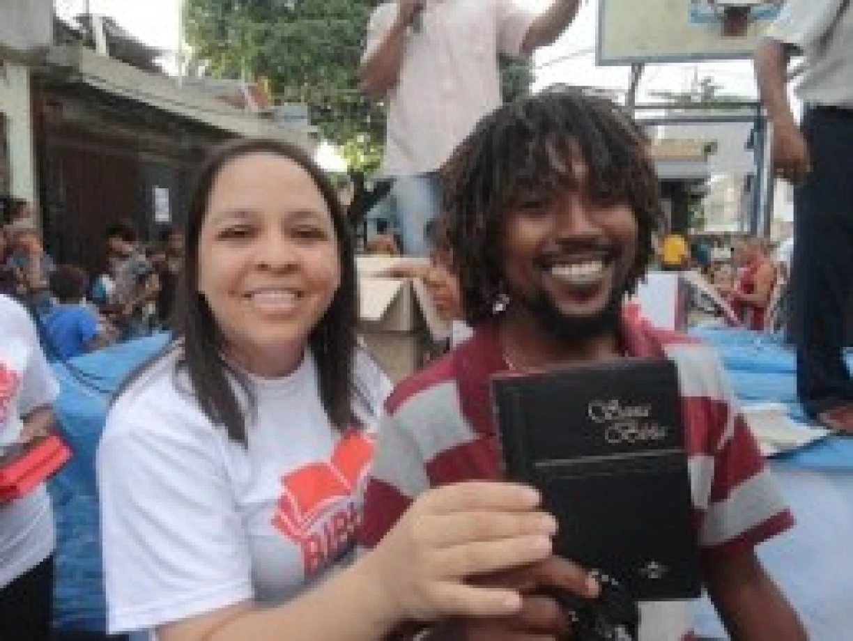 Bibles for weapons: tackling violence in the Dominican Republic