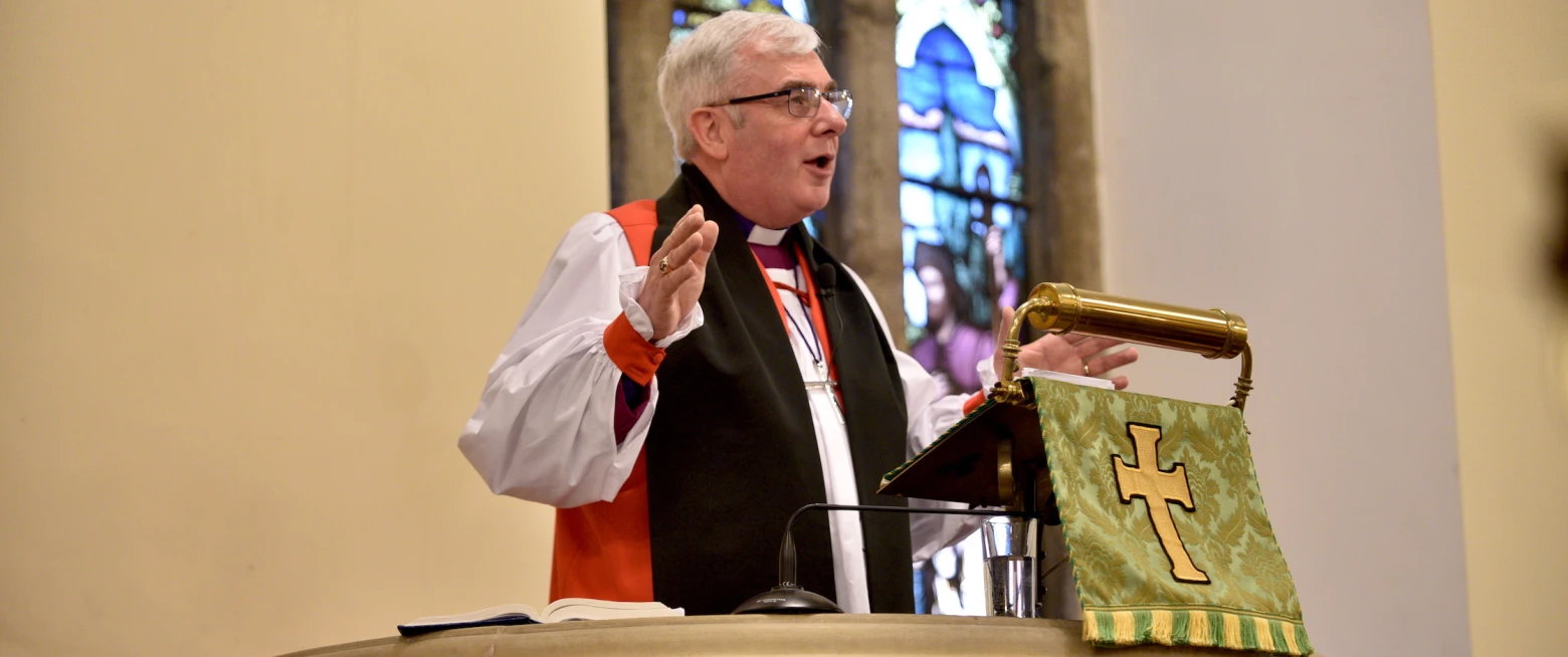 Bishop David is installed in Dromore Cathedral