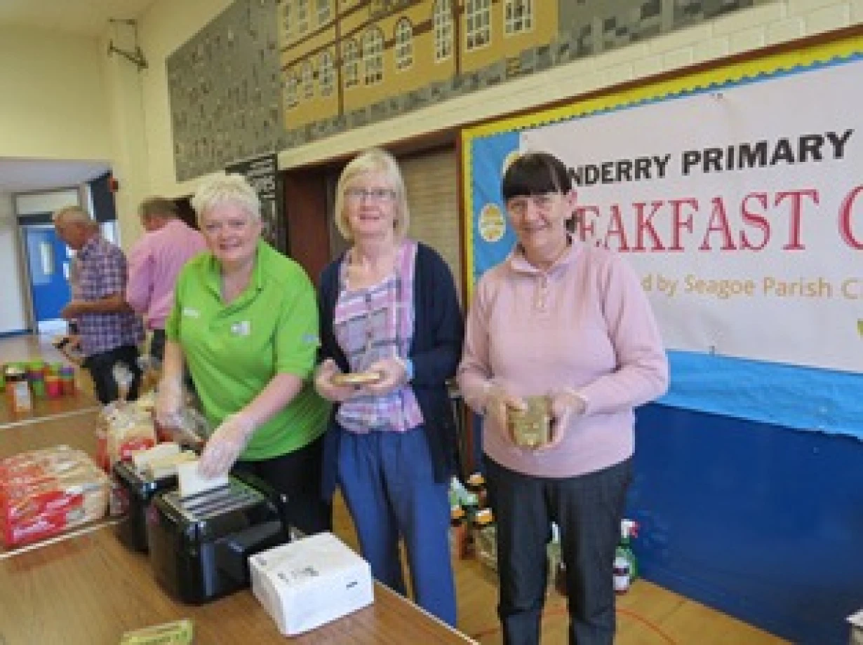 Seagoe Parish serves breakfast and the community