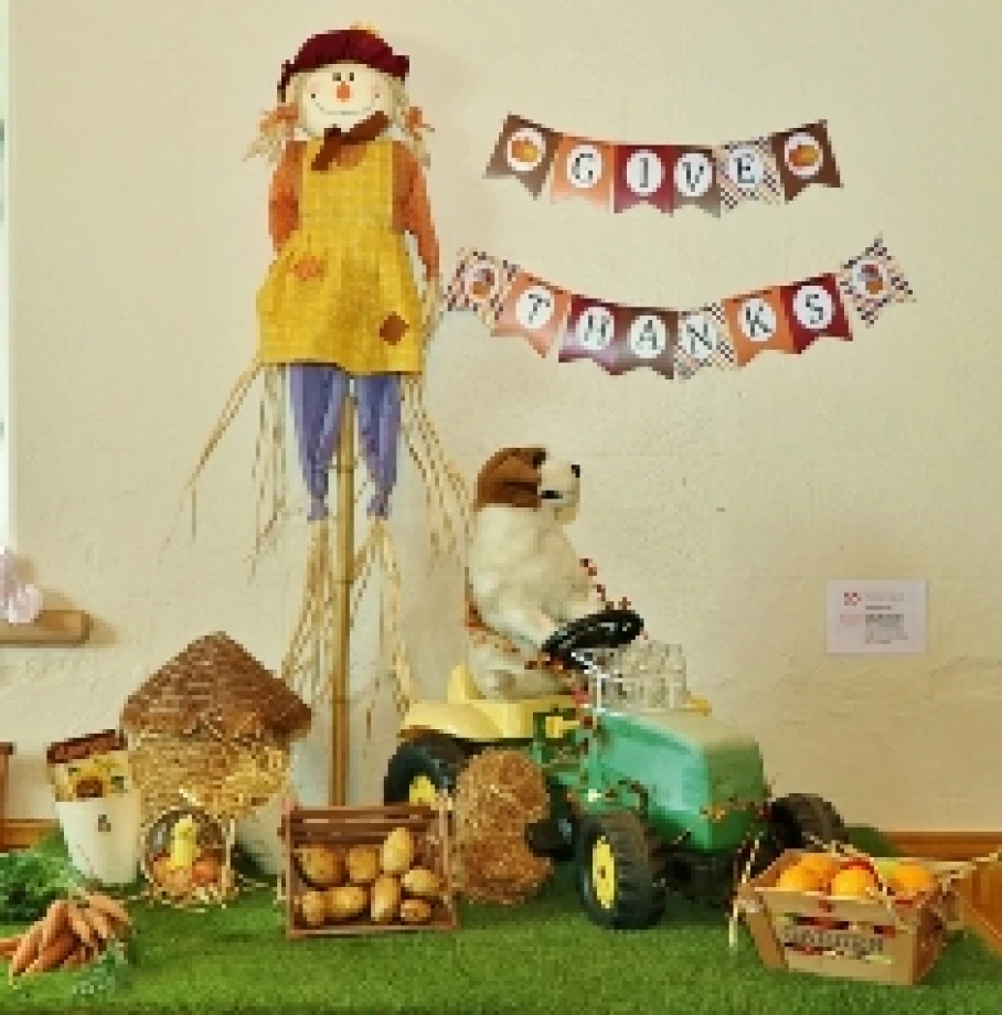 Garvaghy Parish celebrates Harvest with a Scarecrow Festival