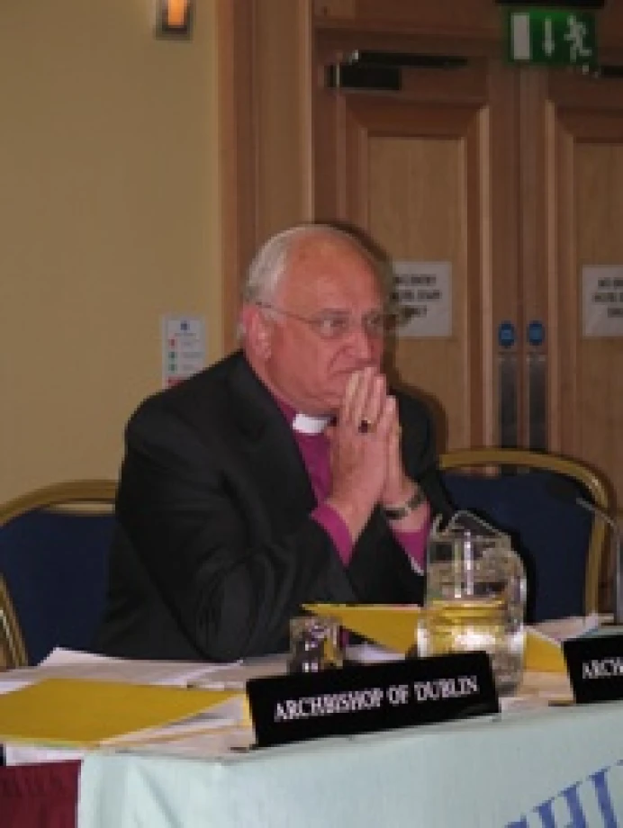 Archbishop Eames announces his retirement
