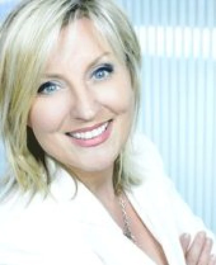 Radio and TV presenter Lynda Bryans to speak on depression