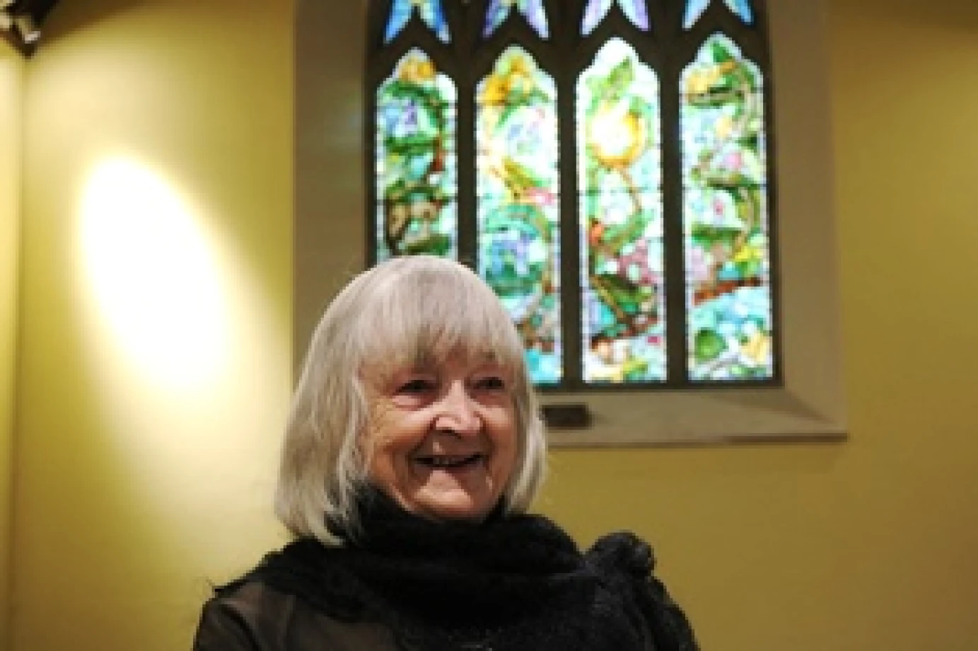Artist visits her stained–glass window 53 years later