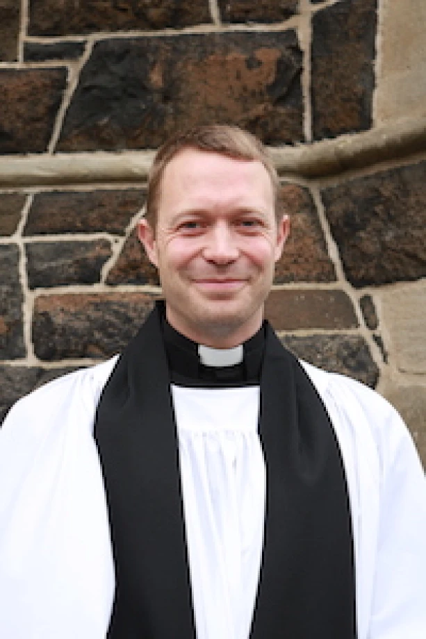 Meet Revd Peter Hilton