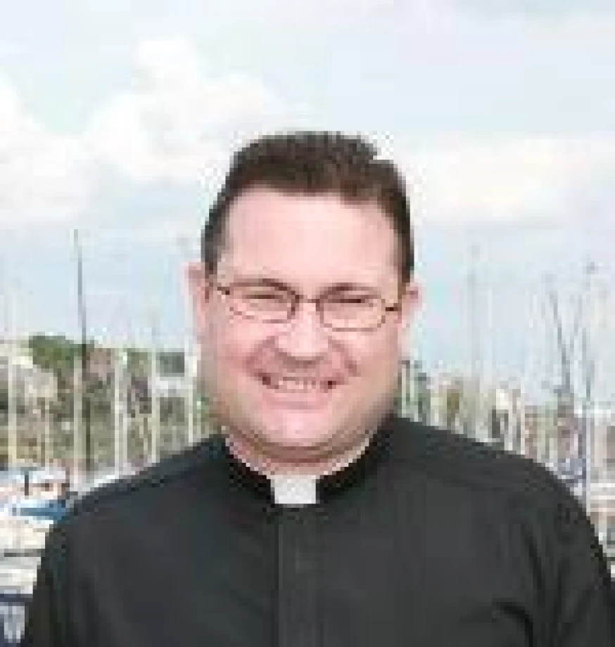 Rector of Ballyholme joins radio commentary team