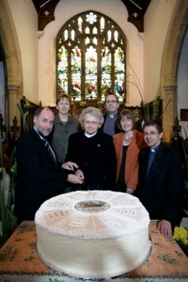 Seagoe parish harvest cakes 1907 & 2007