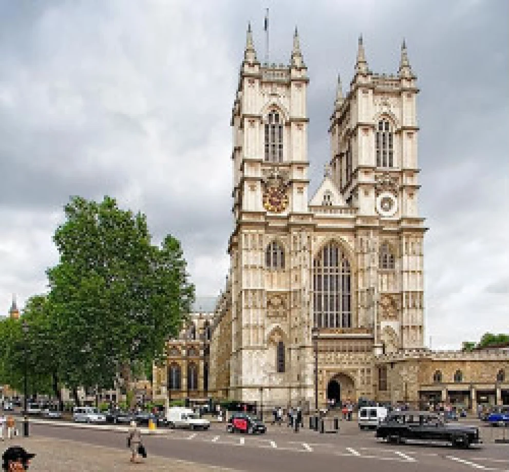 Archbishop of Canterbury preaches at Westminster Abbey – 400th anniversary of the King James Bible